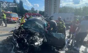 У Києві директора ШЕУ підозрюють у переплаті майже мільйона гривень за ремонт доріг