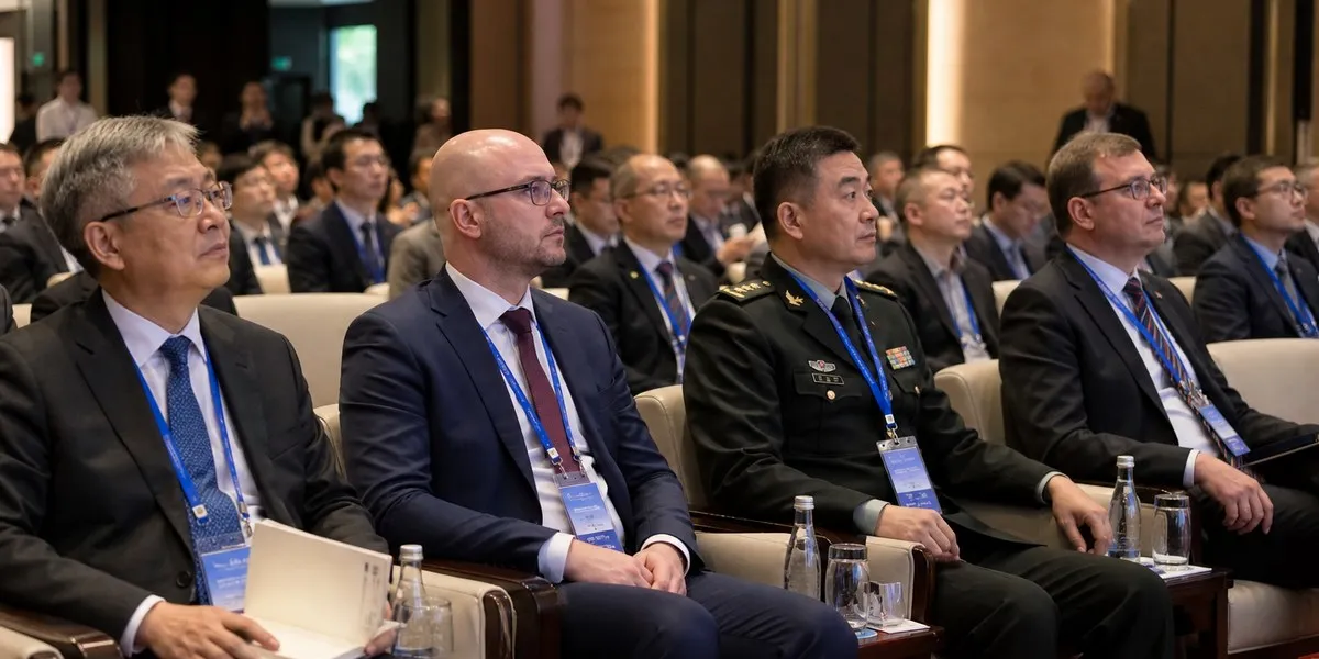 北京警告日本重新军事化——《南华早报》