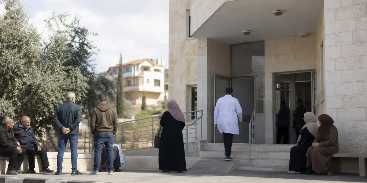 W Beit Dżali szpital przyjmuje tylko pacjentów w nagłych przypadkach — Al Jazeera