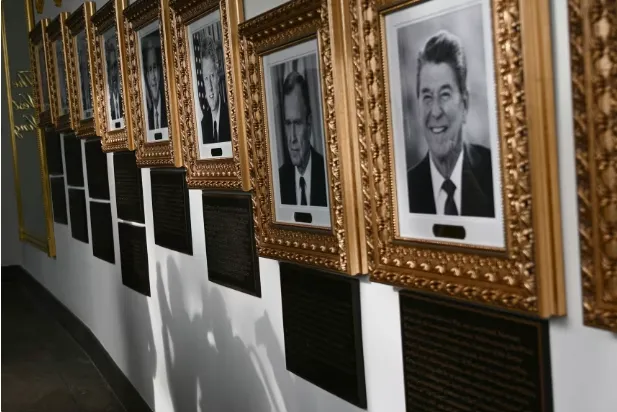 Білий дім встановив таблички з оцінками всіх колишніх президентів США