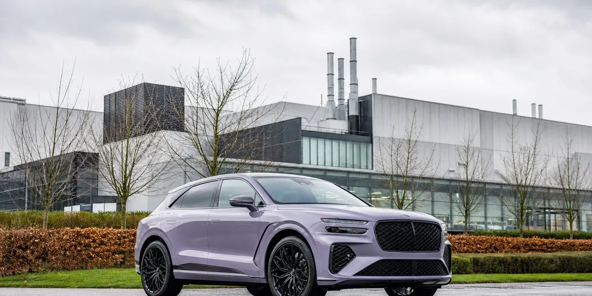 Bentley unveils its first Torcal electric crossover in Crewe — Motor1