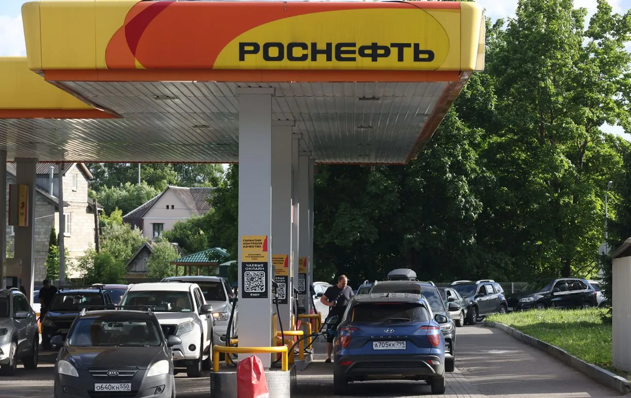 Dictator Putin has not acknowledged the fuel crisis in Russia