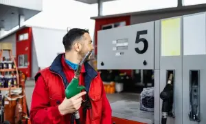 Казахстан не будет принимать бегущих от мобилизации россиян