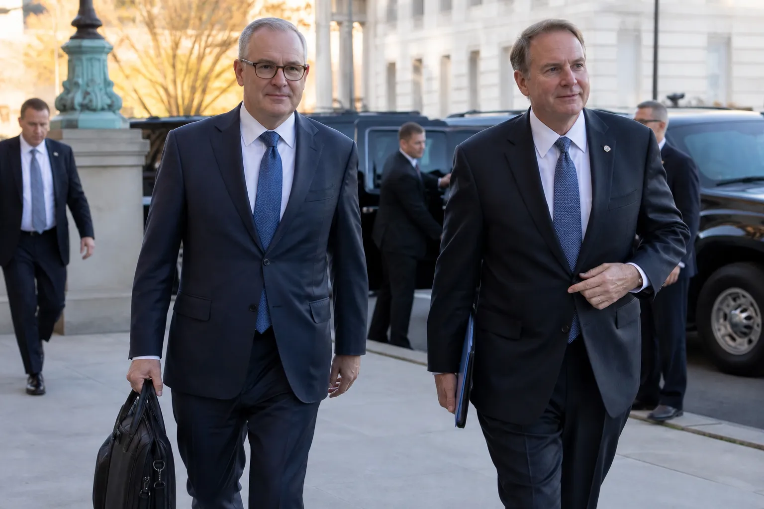 Bloomberg: US demanded that Mexico prevent its citizens from crossing the border 