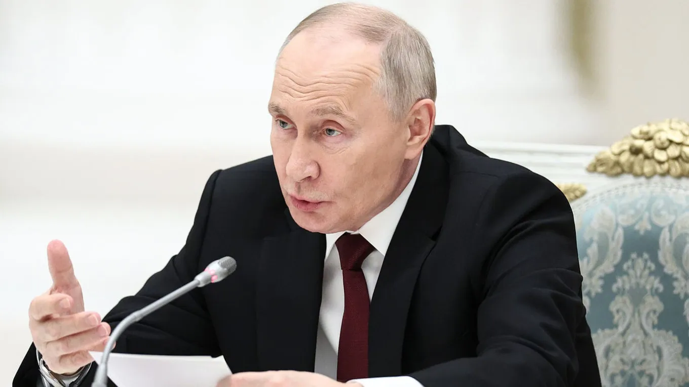 У Росії засекретили інформацію про постачальників авіапального