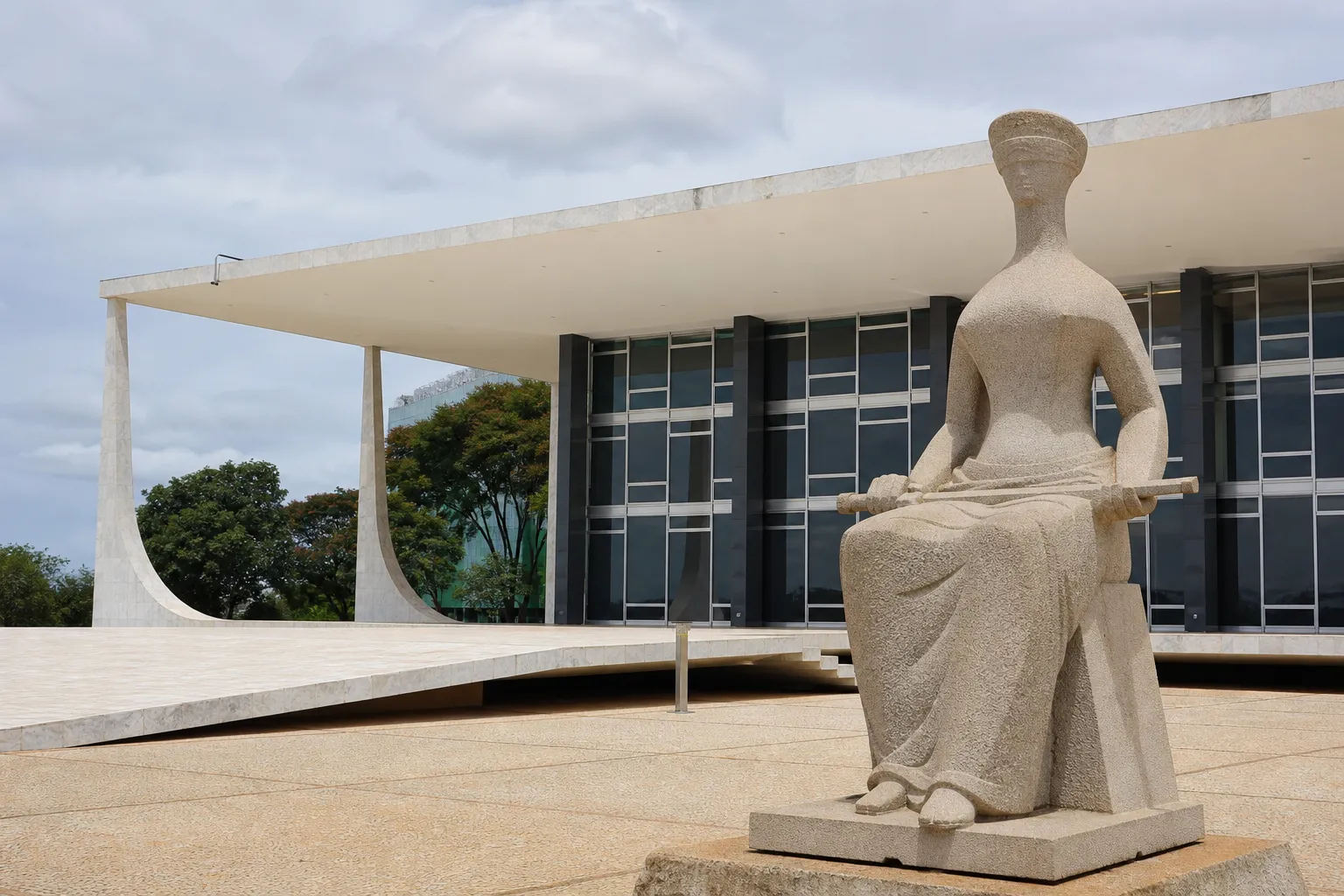 In Brazil, Supreme Court chief suspends judges’ conflicting rulings