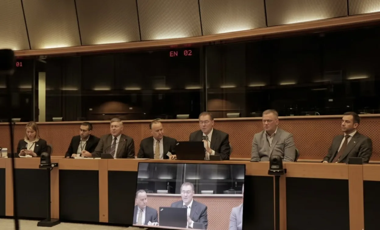 Світові політики та юристи викривають маніпуляції українських грантових громадських організацій та застерігають від руйнування української адвокатури