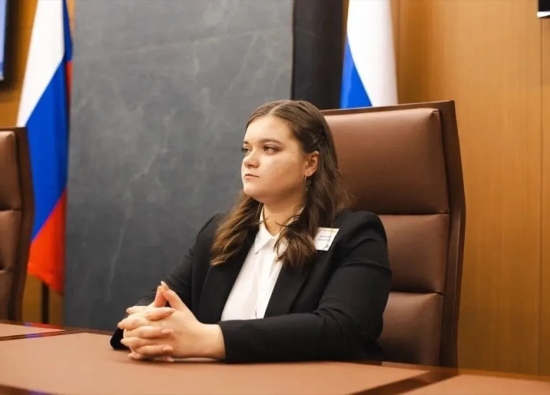 Онучка Лукашенка змінила прізвище та вийшла заміж за росіянина