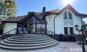 «Приватбанк» продає «Дніпро-Арену» та тренувальну базу