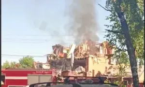 Россияне атаковали дом в селе Харьковской области: есть раненая