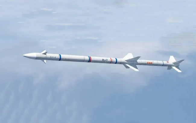 Китай показав далекобійну ракету PL-17, в США відреагували