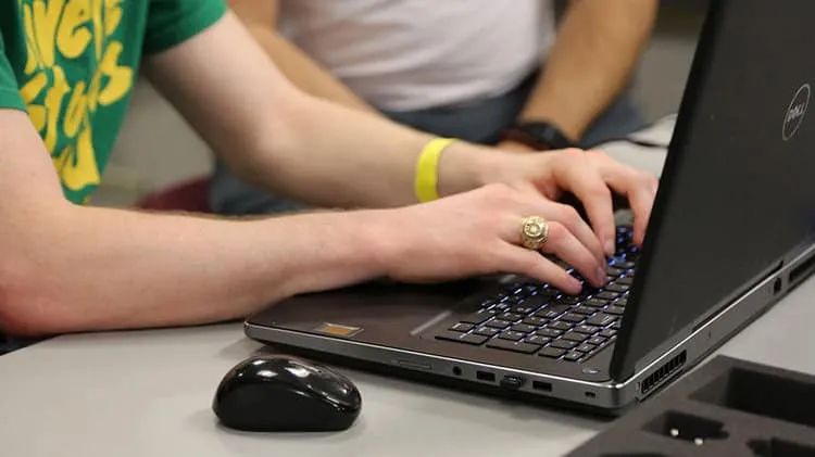 Українці делалі частіше звертають увагу на баланс між роботою і життям, — дослідження