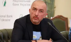 Омелян хамски ответил Зеленскому на обвинения в отсталости