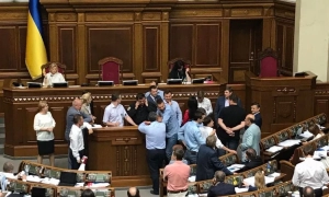 ЄК хоче продовжити переговори про вступ України до ЄС без офіційного старту кластерів