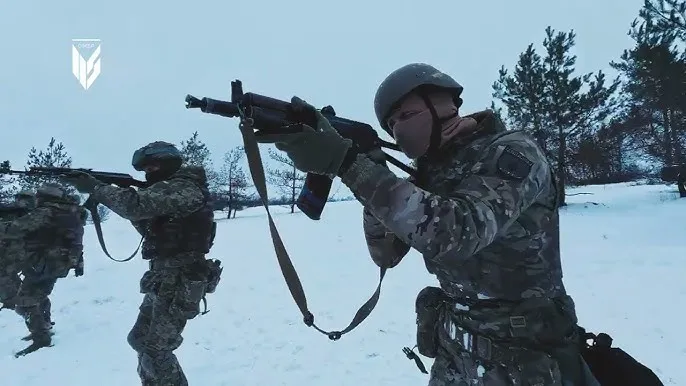 ЗСУ зачистили Богуславку на Харківщині, обваливши під’їзд із окупантами – відео