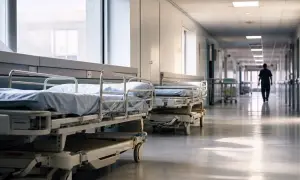 Кардіолог Касім закликав NHS не нормалізувати лікування в коридорах — News-Medical