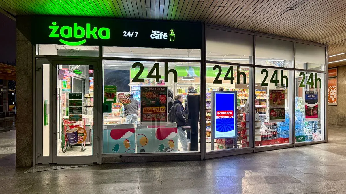 У Польщі хакери атакували мережу Żabka