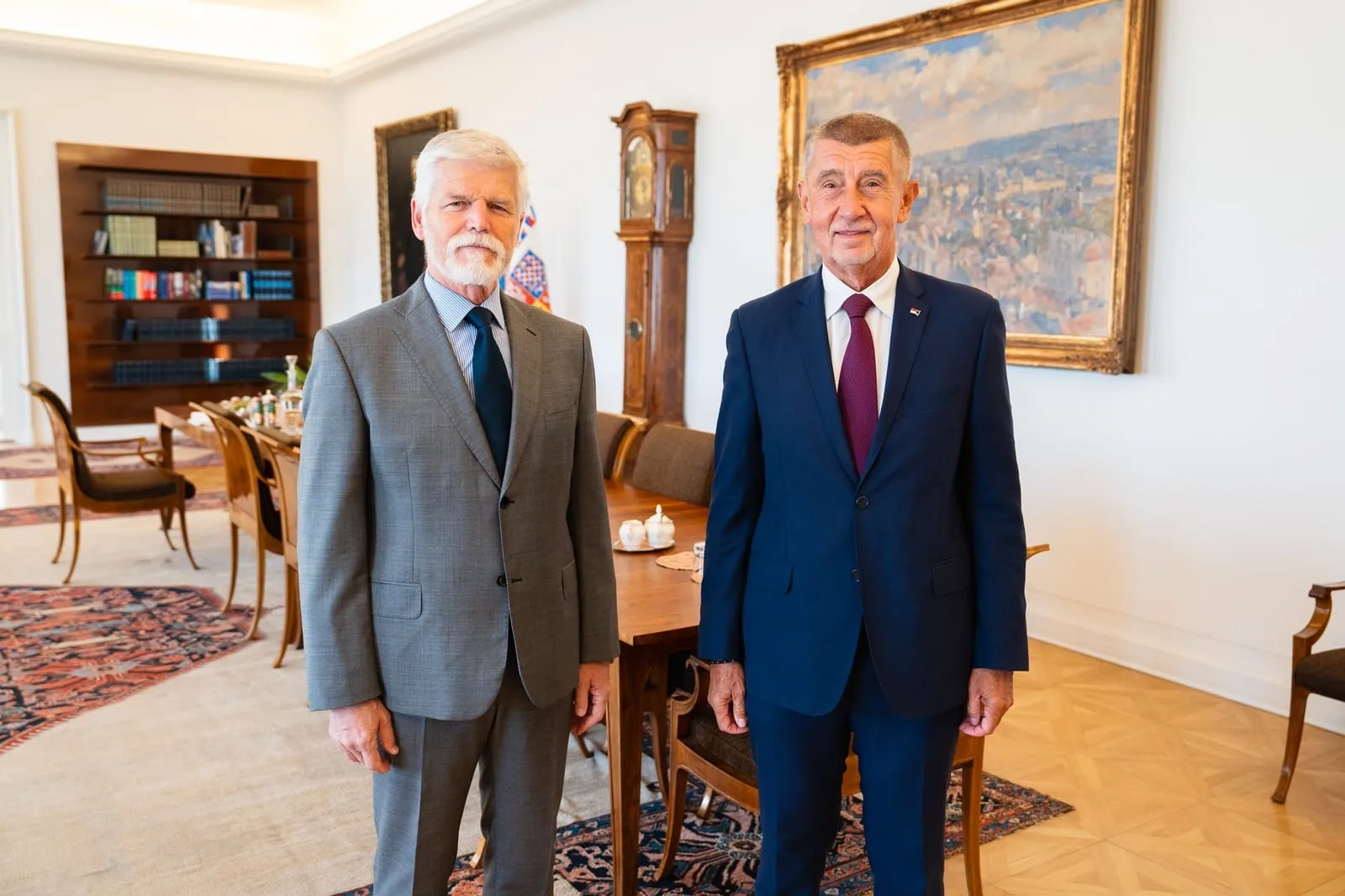Президент та прем'єр Чехії представлятимуть країну окремо на саміті НАТО