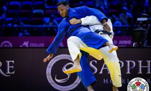 В Білорусі чемпіону світу з кікбоксингу дали 2,5 роки колонії за протест