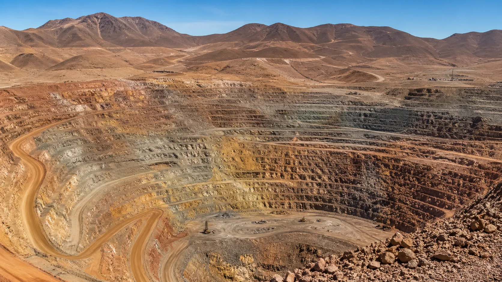 Chilean Minister Announces Plan to Restore Copper Production to 6 Million Metric Tons