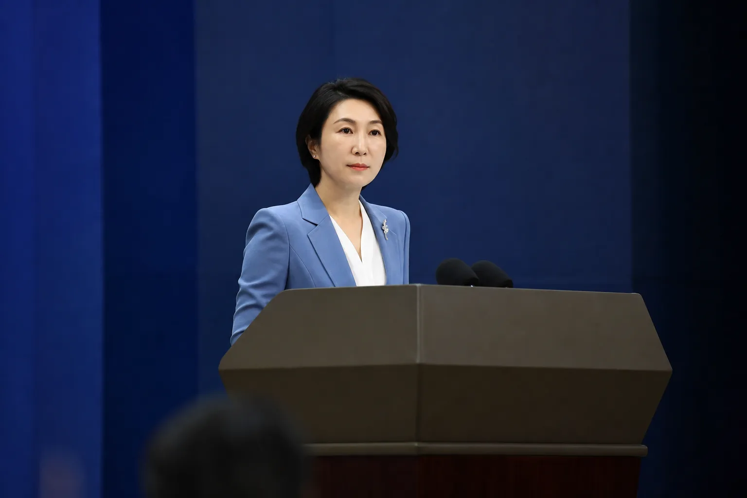 中国称干预与委内瑞拉的合作不可接受
