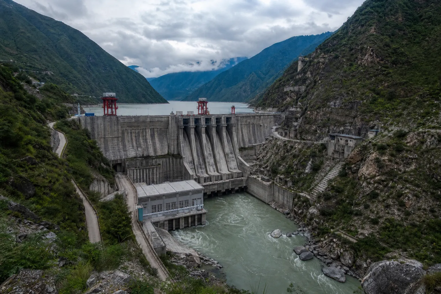 Three first-stage units commissioned at Shuangjiangkou Hydropower Plant in China