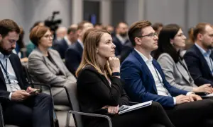 Мародеры и пьяницы: производитель коллекционных солдатиков представил Красную армию времен Второй мировой
