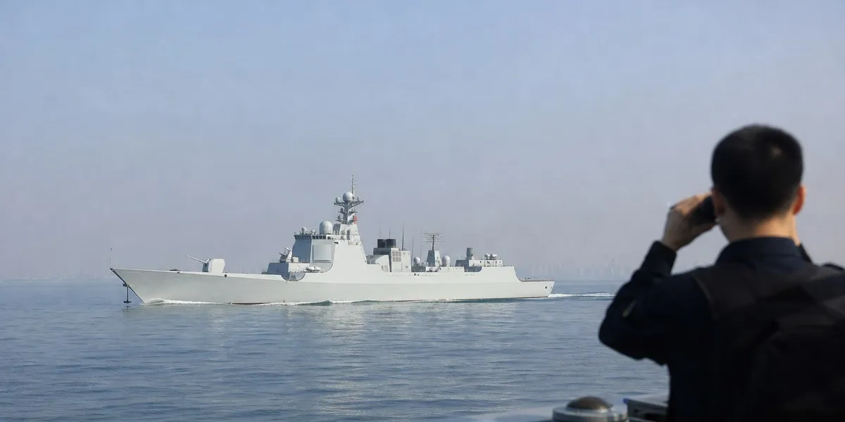 《南华早报》：中国驱逐舰Shenyang疑似升级防空系统后被发现