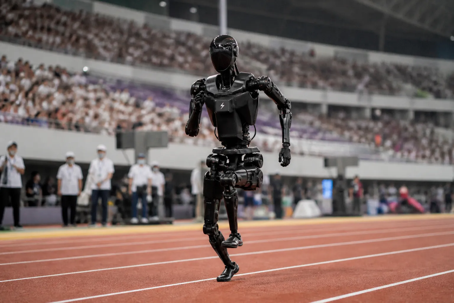 Chiński robot Lightning uzyskał na 100 m czas lepszy od rekordu Bolta