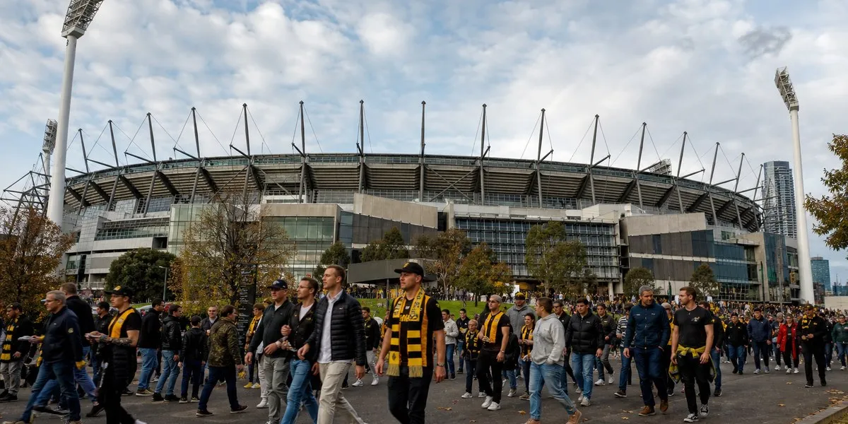 Тренер Крис Фаган решит свое будущее после гранд-финала AFL — ABC News Australia