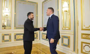 Видео: в штабе ООС показали учебные полеты истребителей над Азовским морем