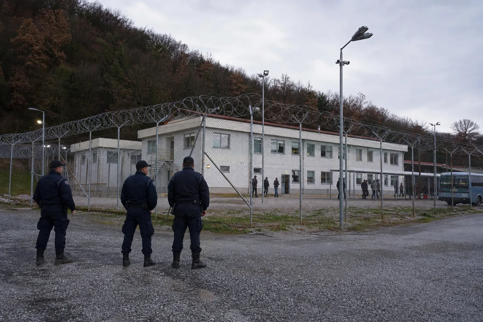Clashes with police occur at migrant center in northern Greece