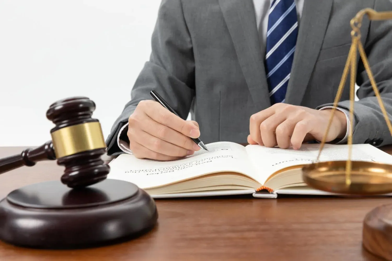 A Ukrainian Woman in Germany Was Accused of Insulting Someone Based on an Absurd Accusation