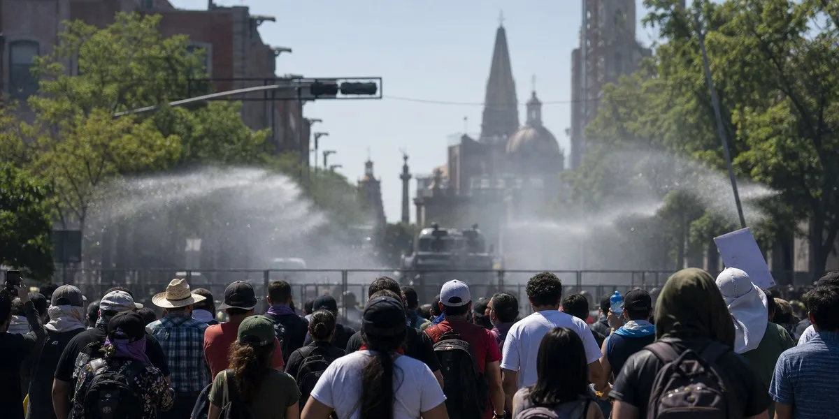 委员会调查瓜达拉哈拉抗议活动中警方行为——Mexico News Daily