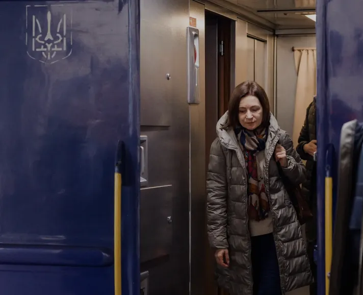 Санду прибула до України на зустріч із Зеленським