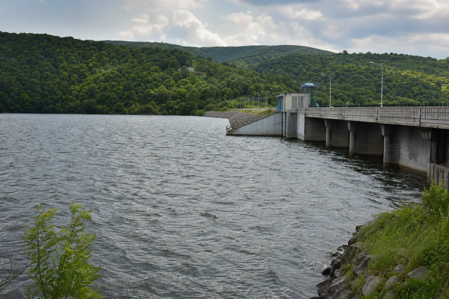 The Cutzamala reservoir system supplying the Mexico City metropolitan area has reached 81% capacity