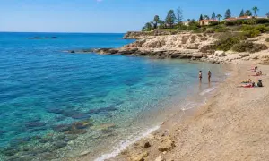 Вересень на Кіпрі зберігає літню погоду та тепле море