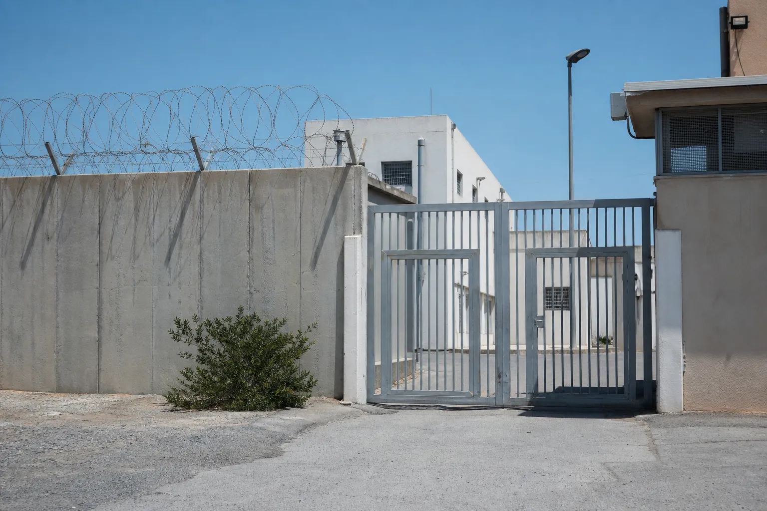 Авторка Cyprus Mail закликала Кіпр будувати нові в’язниці через переповнення