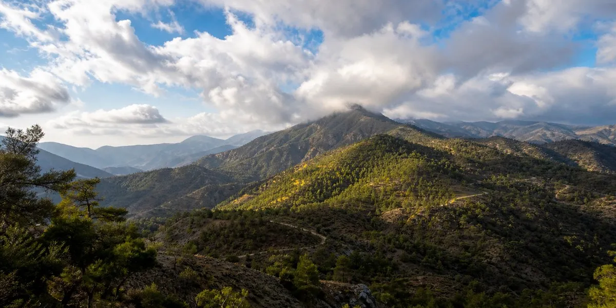 塞浦路斯晴朗早晨后山区或有降雨——《塞浦路斯邮报》
