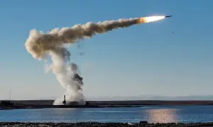 рашисты придумали новую тактику переброски техники в оккупированном Мариуполе