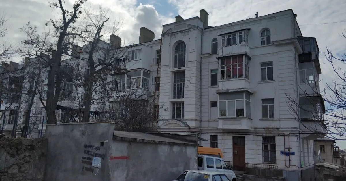 В Севастополі росіяни націоналізували майно підприємств і фізосіб