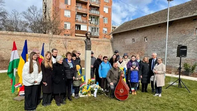 В Угорщині відкрили пам’ятник Лесі Українці