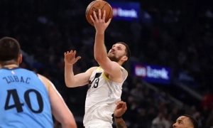 Відео: Ярмоленко дебютував у стартовому складі «Вест Гема» і став героєм матчу