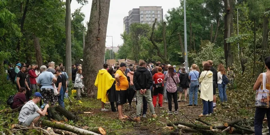 На Теремках могут изменить маршрут теплосети после протестов