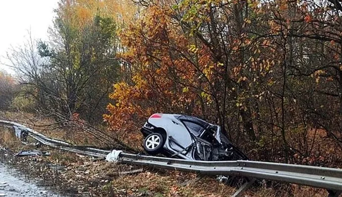 На Полтавщині сталася ДТП за участю вантажівки, є загиблі На Полтавщині сталася ДТП за участю вантажівки, є загиблі