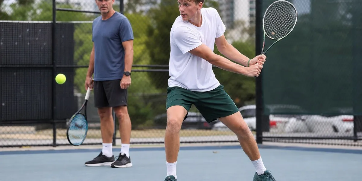 De Minaur prepares in Australia for Davis Cup tie against Poland