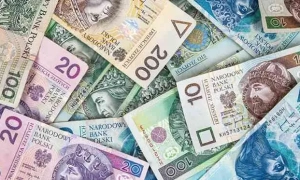 Долар впав до трирічного мінімуму — Reuters