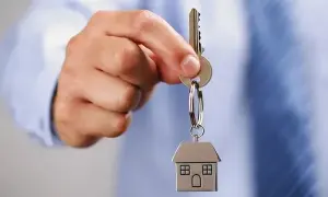 Опитування показало, скільки українців підтримують Залужного