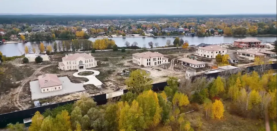 На будівництво кооперативу «Династія» планували витратити понад $8,5 млн, — розслідування