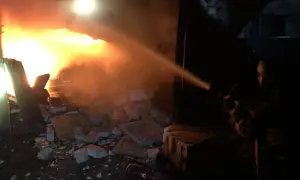 Армія рф атакувала дроном Дніпровський район Херсона, поранено чоловіка